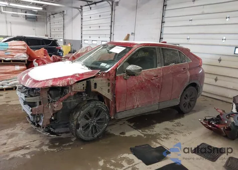 2020 Mitsubishi Eclipse Cross Le 1.5T Awc из США, поврежденный, VIN JA4AT4AA8LZ027998